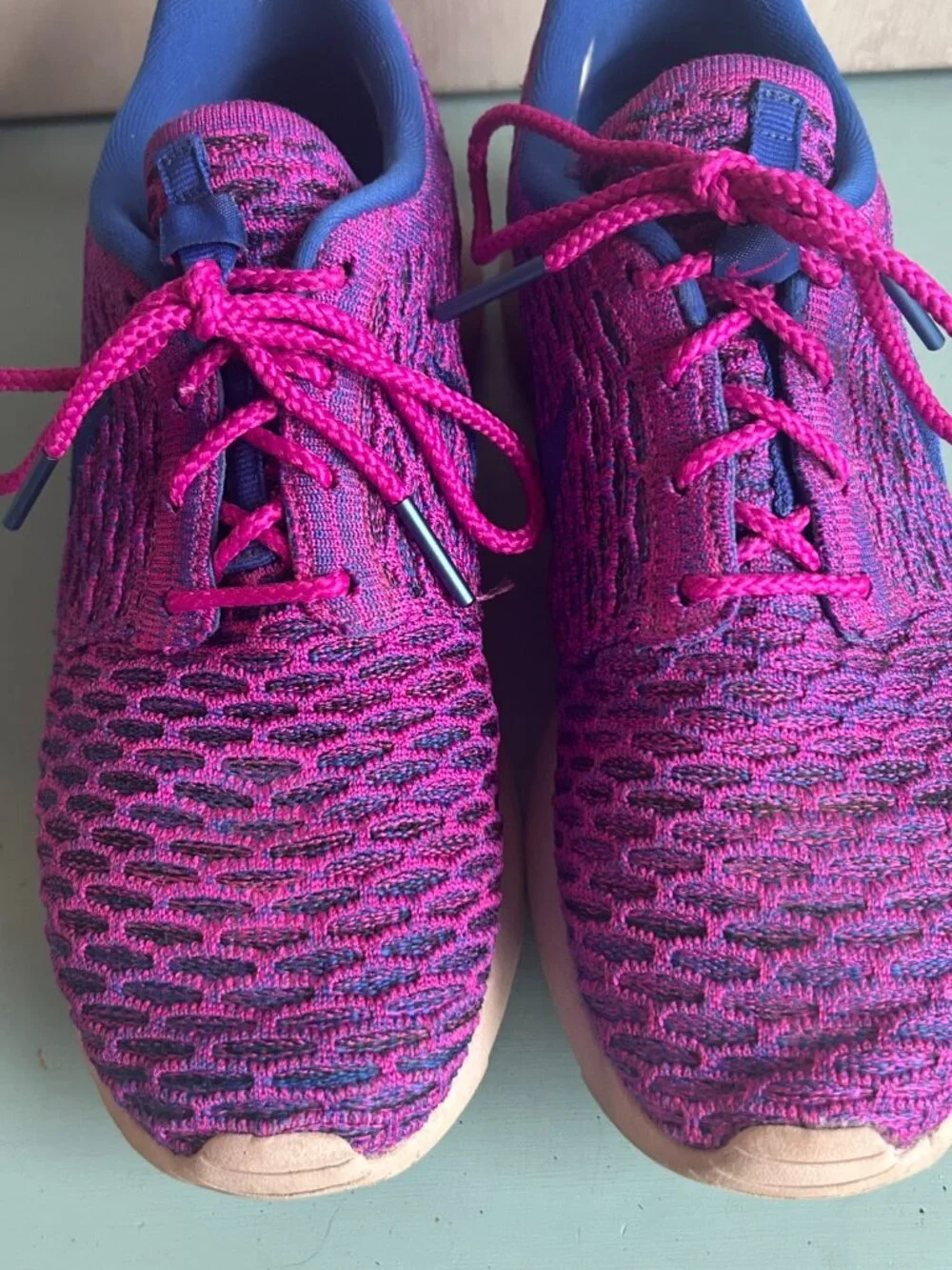 Nike women roshe